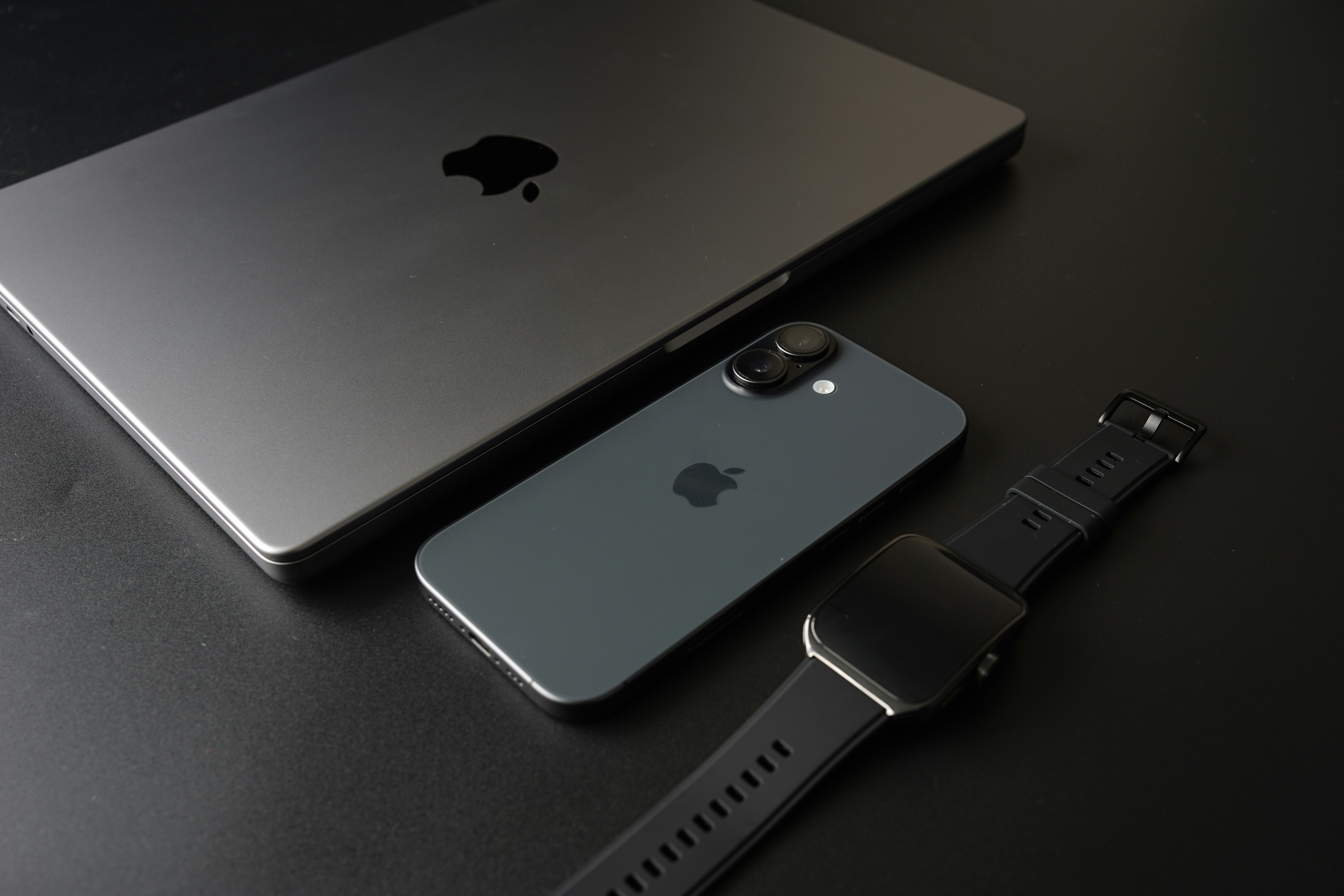 Yoda Service Bali shop interior with Apple devices and accessories